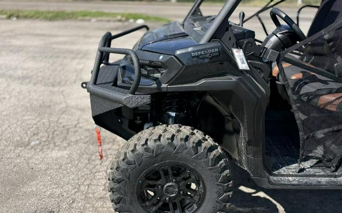 2026 Can-Am® Defender MAX LONE STAR HD11