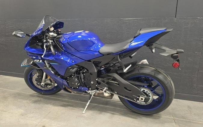 2026 Yamaha YZF R1