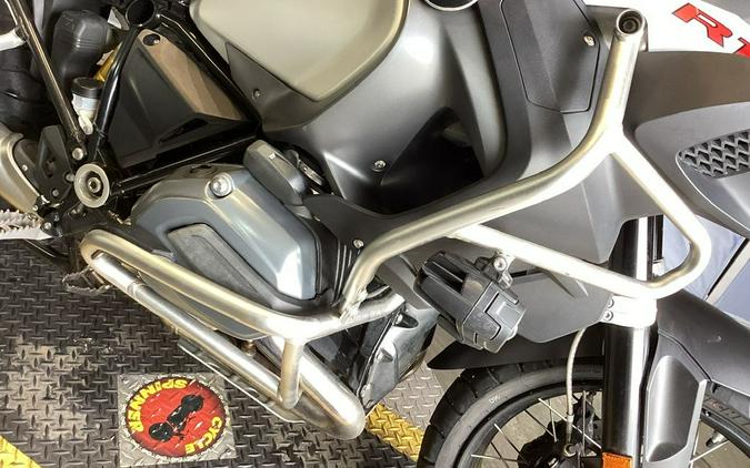 2017 BMW R 1200 GS Adventure Premium Low Suspension Light White