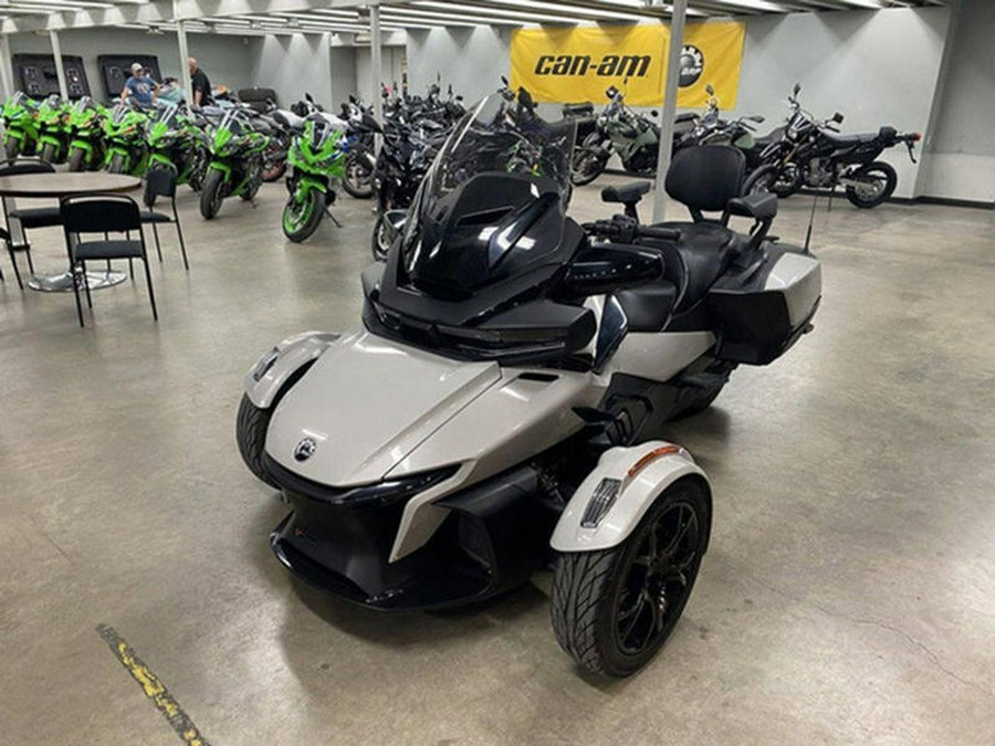 2021 Can-Am® Spyder® RT SE6