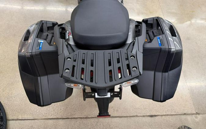 2023 Kawasaki Versys® 1000 SE LT+