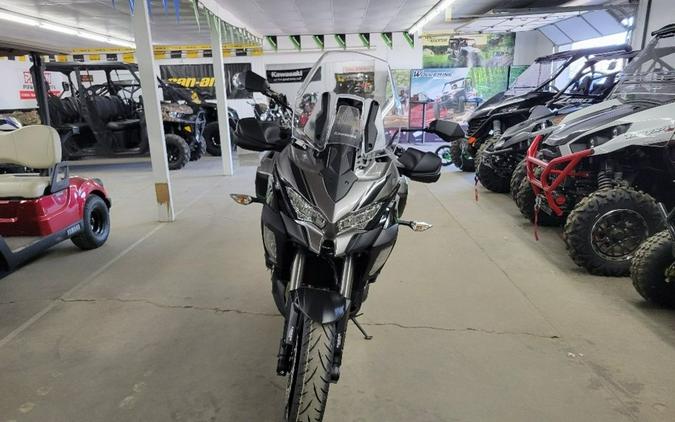 2023 Kawasaki Versys® 1000 SE LT+