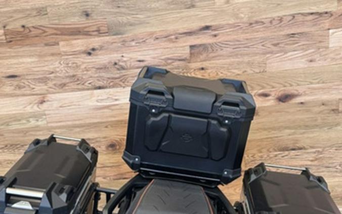 2025 Harley-Davidson Pan America CVO