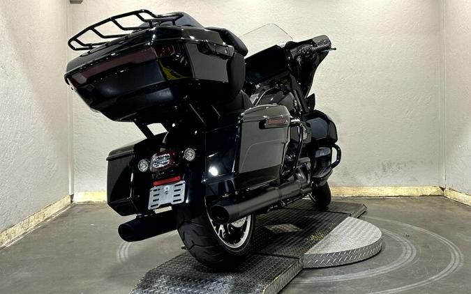 Harley-Davidson® Street Glide Limited 2026 FLHXL 84671278 VIVID BLACK