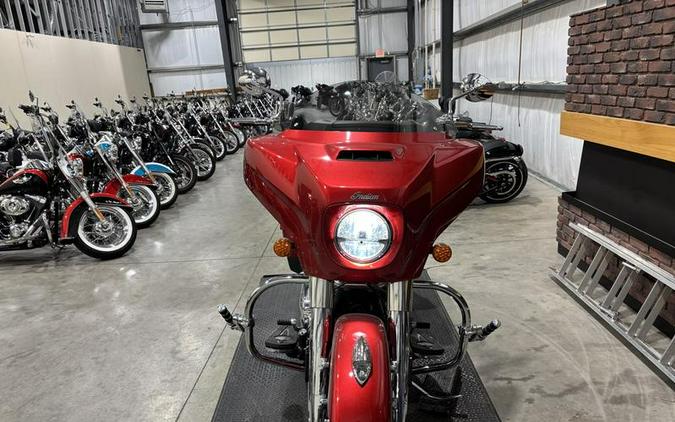2019 Indian Motorcycle® Chieftain® Limited Ruby Metallic
