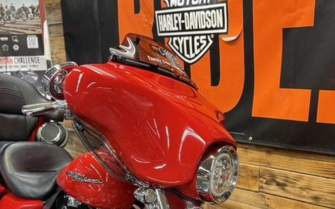 2010 Harley-Davidson® FLHX - Street Glide®