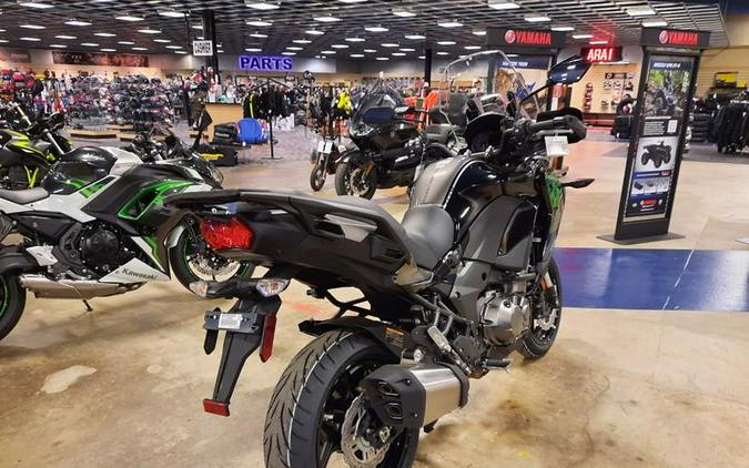 2022 Kawasaki Versys® 1000 SE LT+