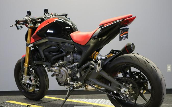 2023 Ducati M937+