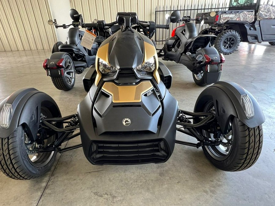 2023 Can-Am® Sport Rotax 900 ACE Classic Panels