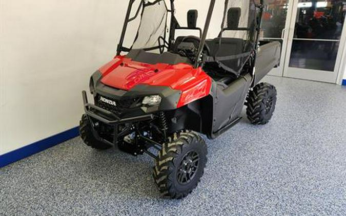 2025 Honda Pioneer 700 Deluxe