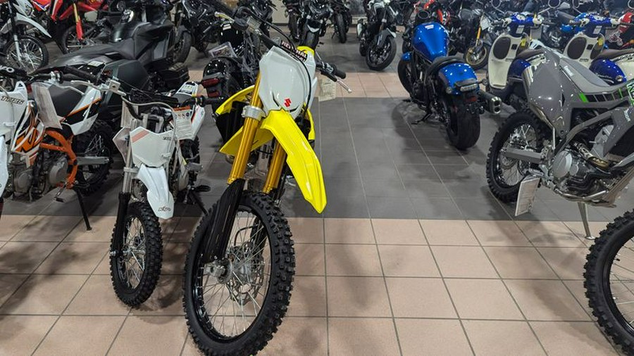 New 2025 SUZUKI RMZ 450