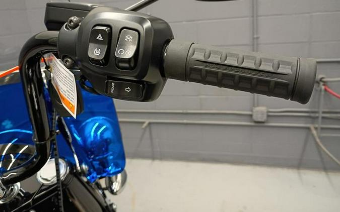 2026 Harley-Davidson® FLHC - Heritage Classic