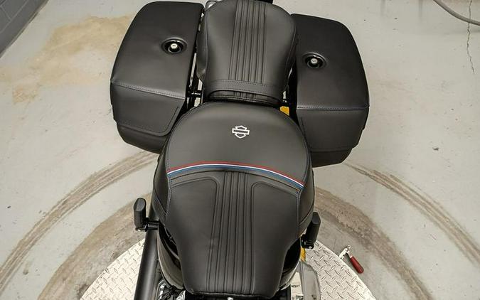 2026 Harley-Davidson® FLHC - Heritage Classic