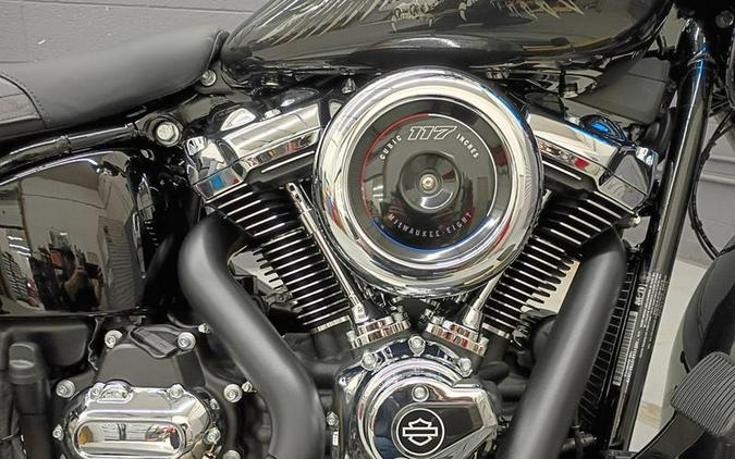 2026 Harley-Davidson® FLHC - Heritage Classic