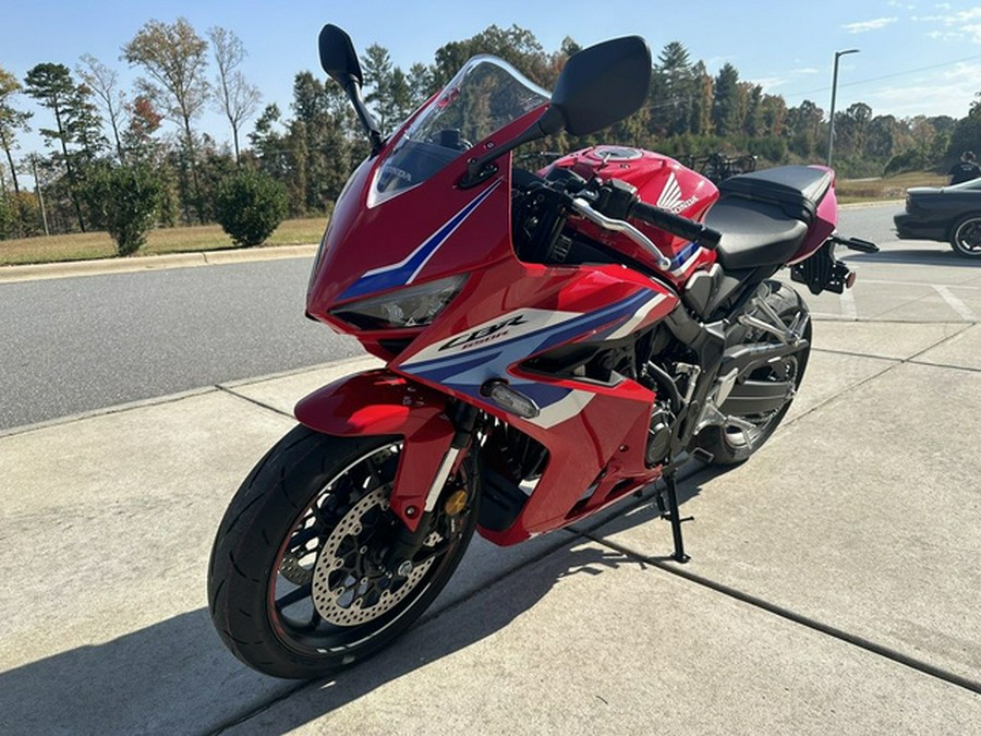 2026 Honda CBR650R E-Clutch