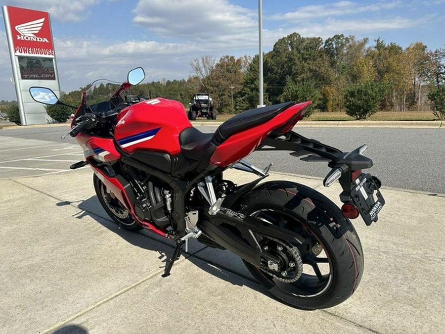 2026 Honda CBR650R E-Clutch