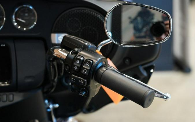 2022 Harley-Davidson Trike FLHTCUTG - Tri Glide Ultra