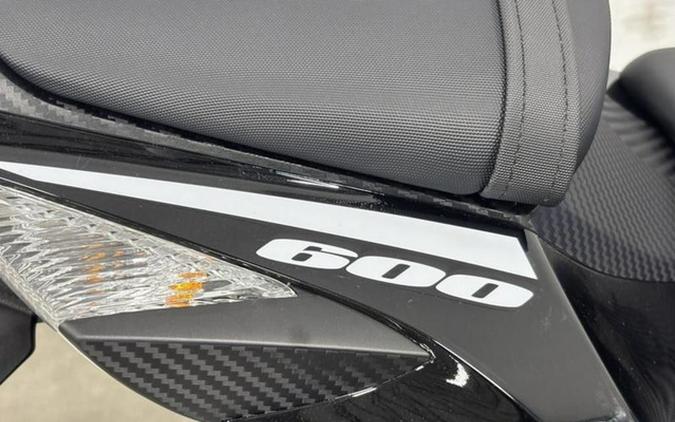 2027 Suzuki GSX-R 600Z 40th Anniversary Edition