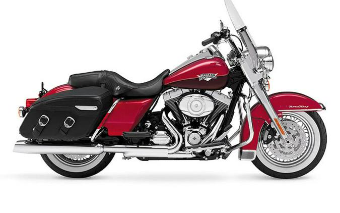 2013 Harley-Davidson® FLHRC - Road King® Classic