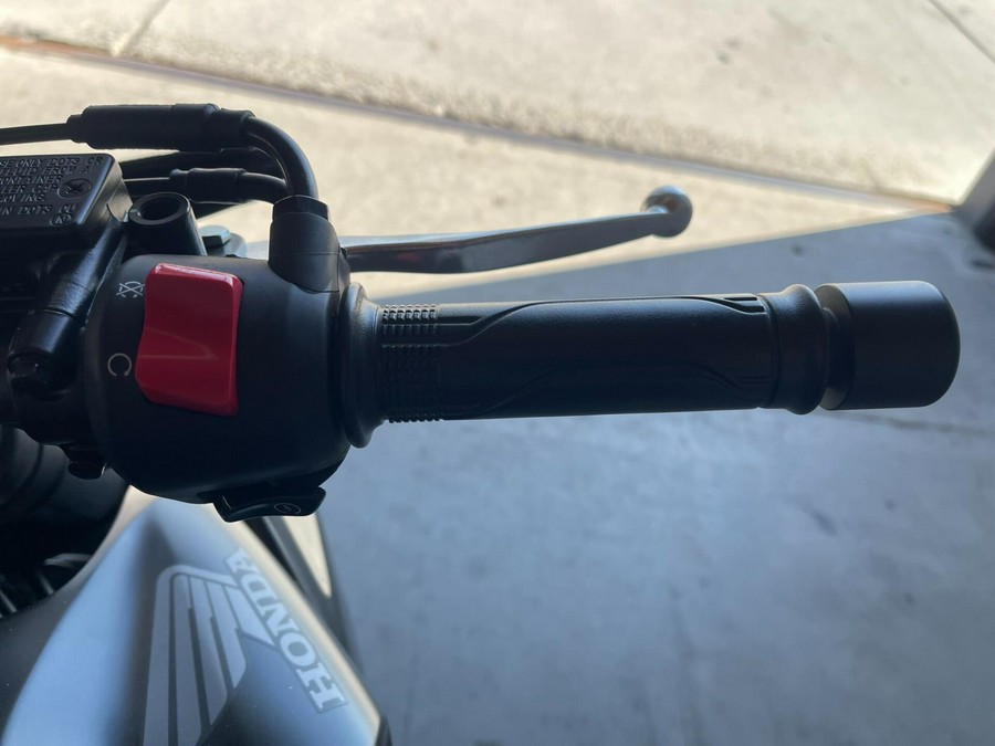 2025 Honda CB300R ABS