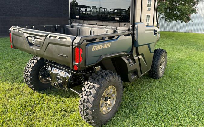 2025 Can-Am Defender Limited HD10