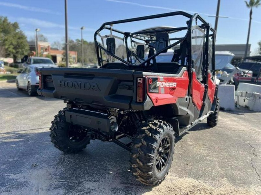 2025 Honda® Pioneer 1000-6 Deluxe Crew