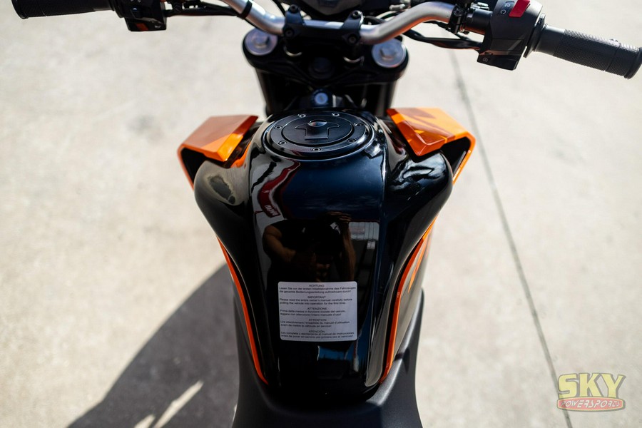 2023 KTM 200 DUKE