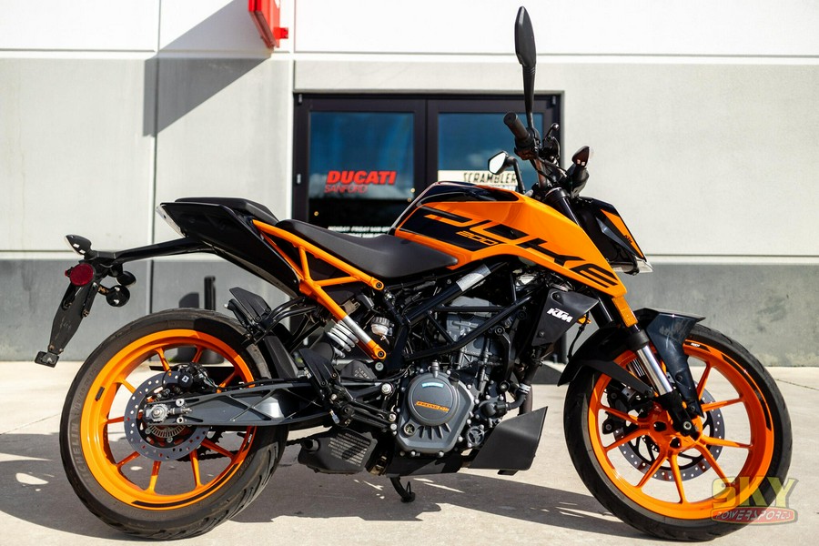 2023 KTM 200 DUKE