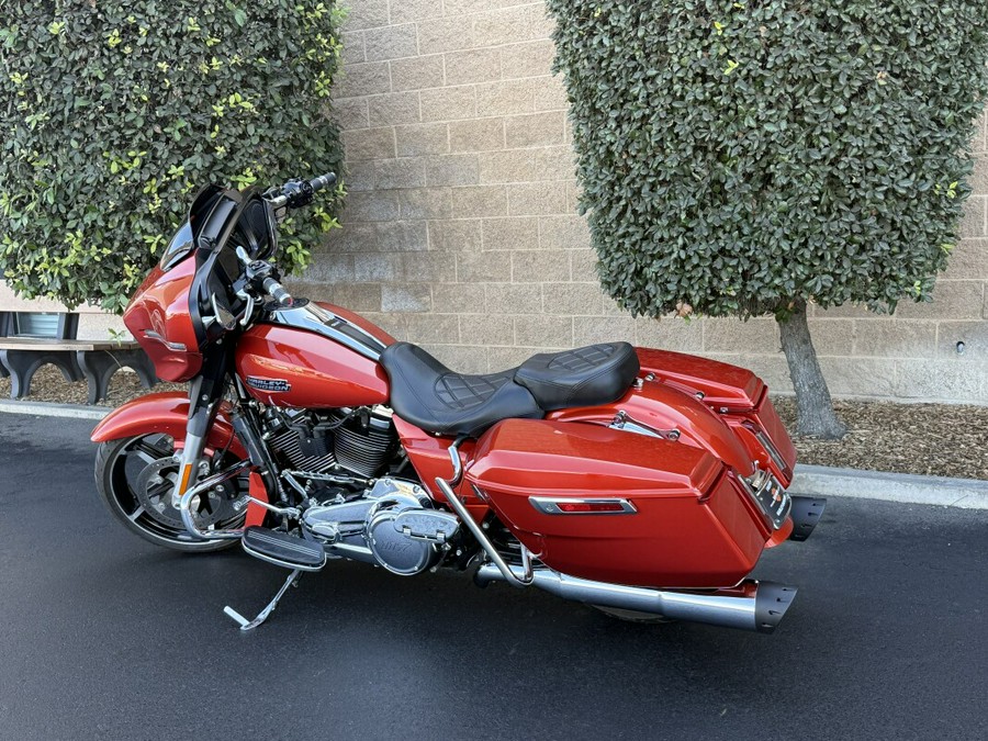 FLHX 2024 Street Glide®