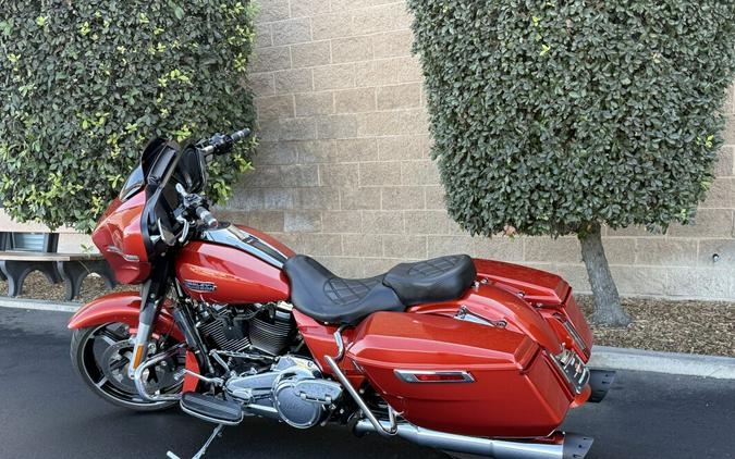 FLHX 2024 Street Glide®