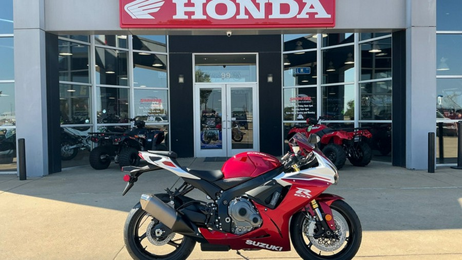 2027 Suzuki GSX-R 750