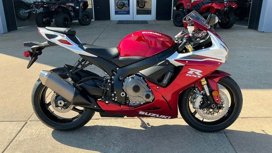 2027 Suzuki GSX-R 750