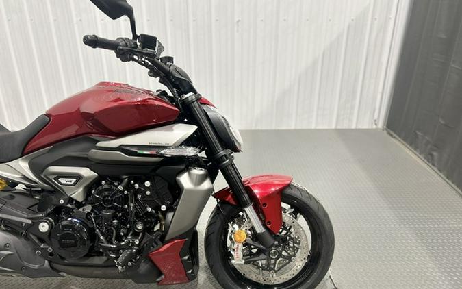 2026 Ducati XDiavel V4 Burning Red V4