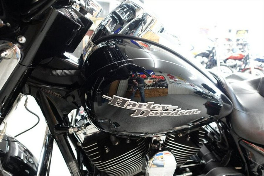 2015 Harley-Davidson Street Glide Special