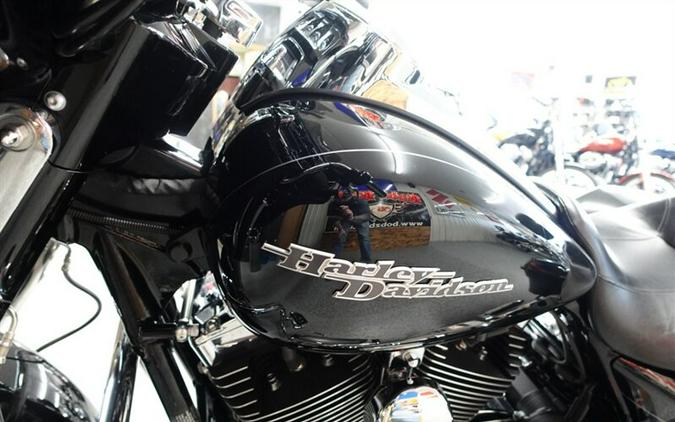 2015 Harley-Davidson Street Glide Special