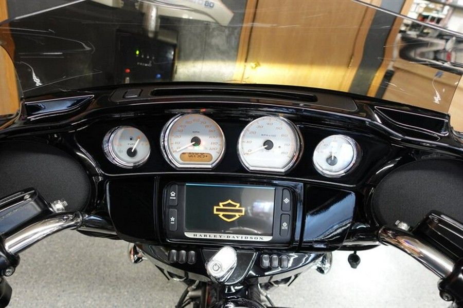 2015 Harley-Davidson Street Glide Special