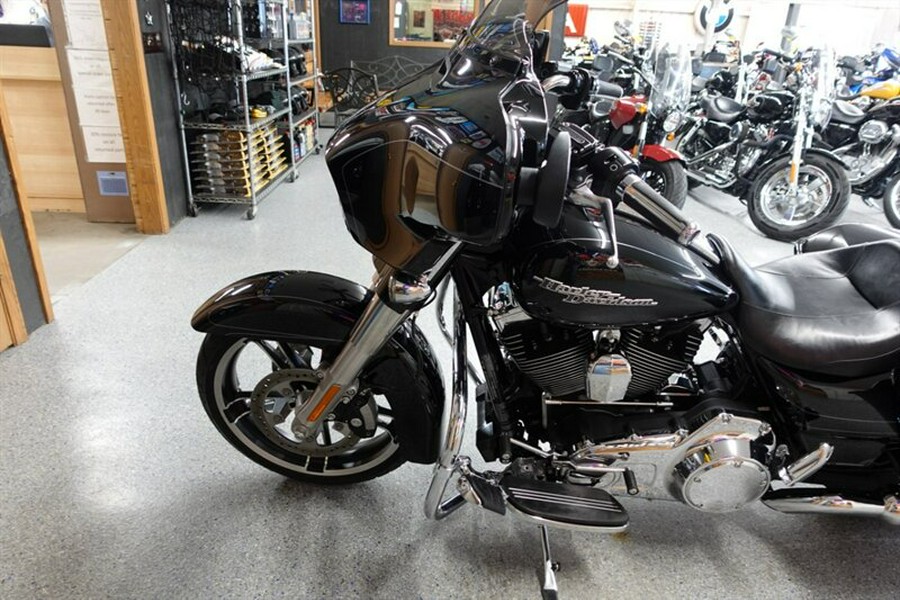 2015 Harley-Davidson Street Glide Special