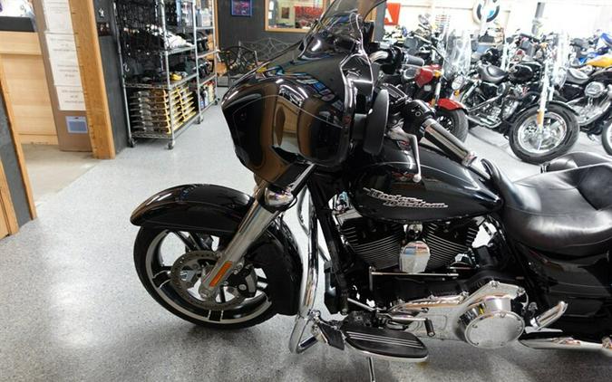 2015 Harley-Davidson Street Glide Special