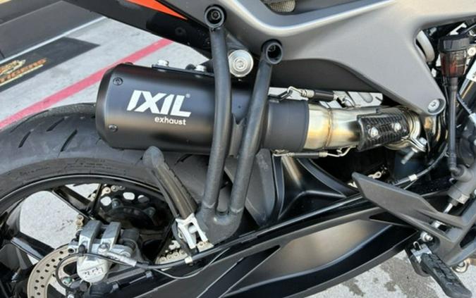 2024 KTM Duke 790
