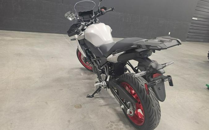 2027 Suzuki SV 7GX