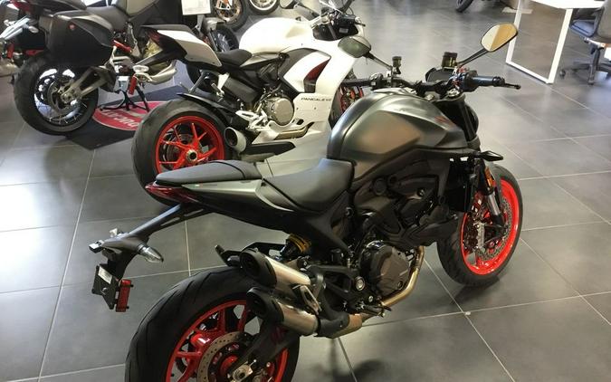 2024 Ducati MONSTER 937 PLUS