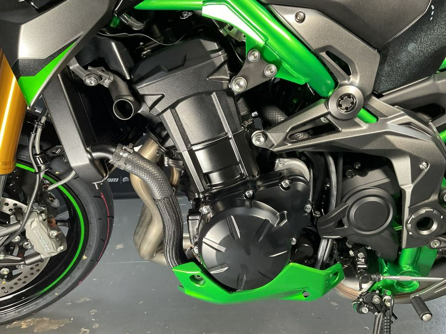 2024 Kawasaki Z900 SE ABS