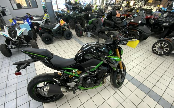 2024 Kawasaki Z900 SE ABS