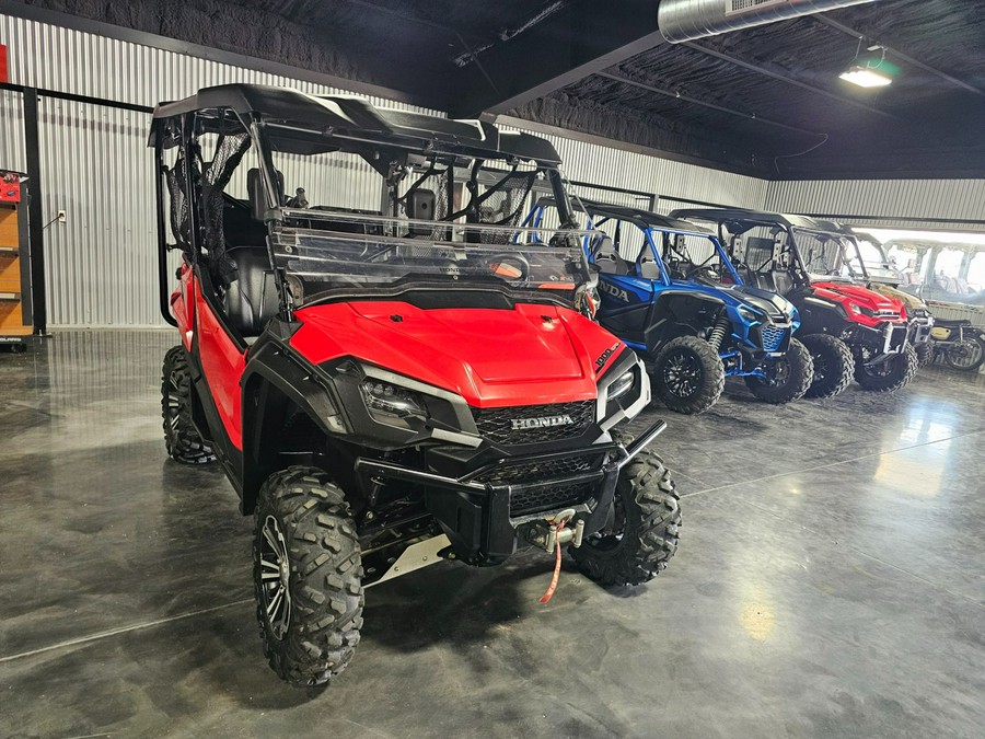 2016 Honda Pioneer 1000-5 Deluxe