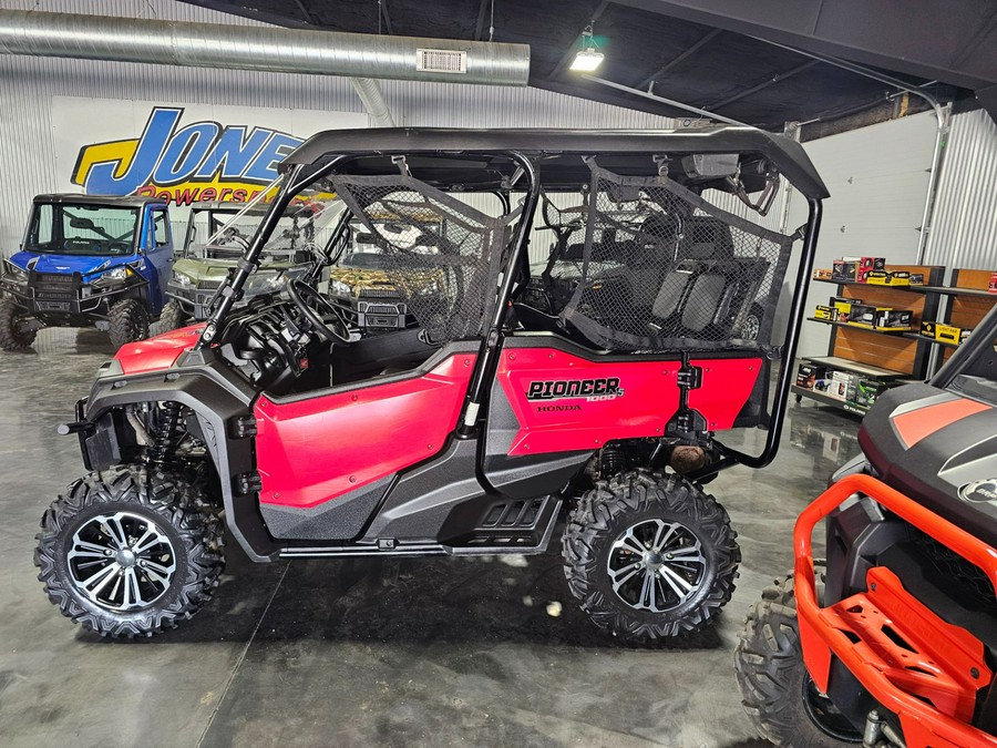 2016 Honda Pioneer 1000-5 Deluxe