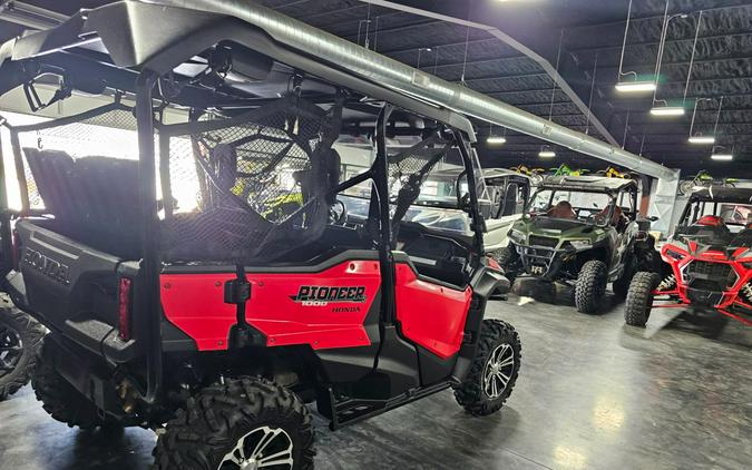 2016 Honda Pioneer 1000-5 Deluxe