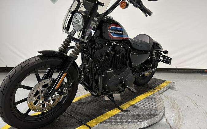2021 Harley-Davidson® Iron 1200™ Vivid Black