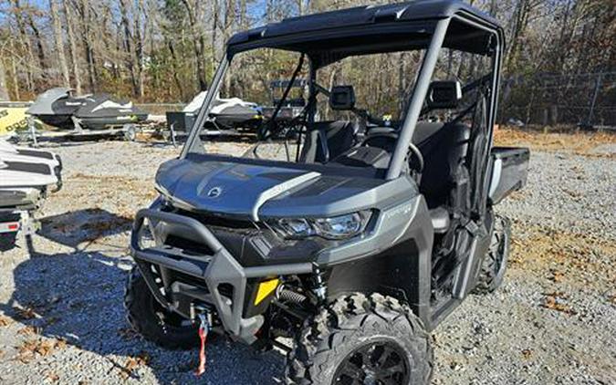 2024 Can-Am Defender XT HD9