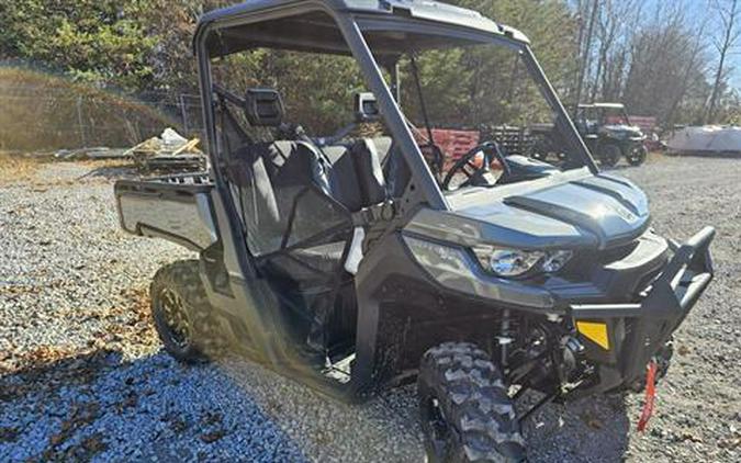 2024 Can-Am Defender XT HD9