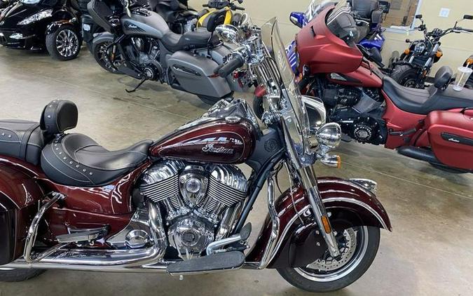 2022 Indian Motorcycle® Springfield® Maroon Metallic/Crimson Metallic